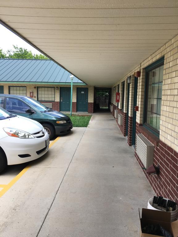 Country Inn Motel San Antonio Kültér fotó